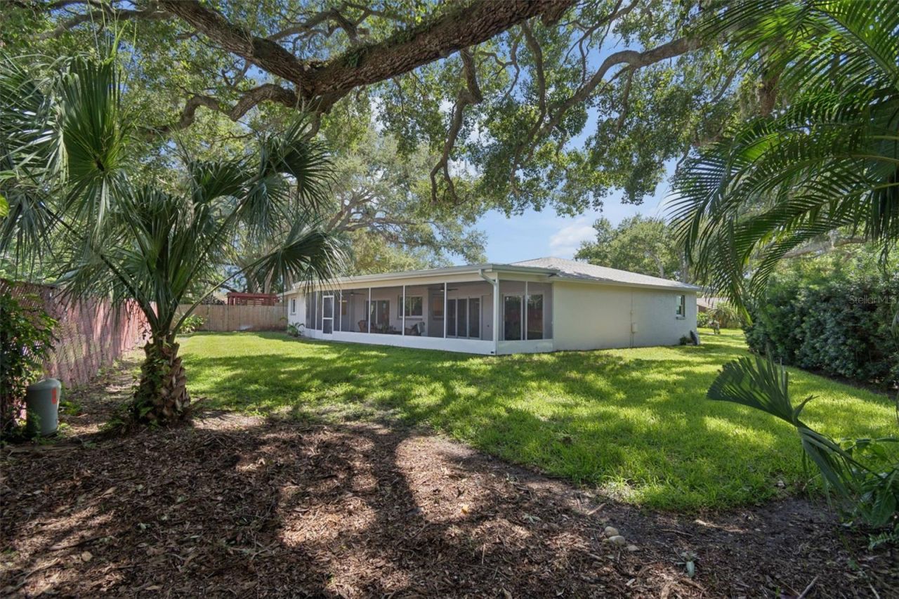 12805 Kimberly Oaks Circle, Largo, FL 33774 Photo