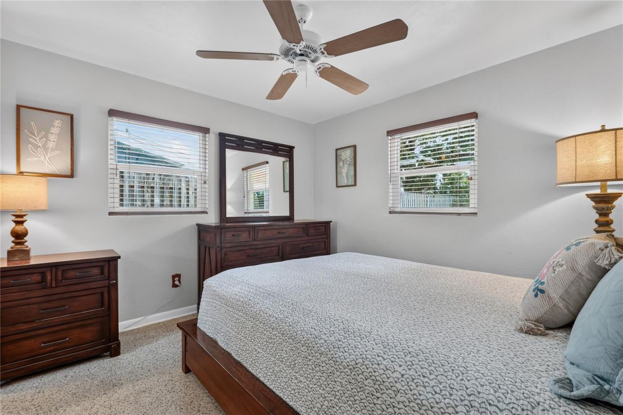 1707 Ridgeway Drive , Clearwater, FL 33755 Photo