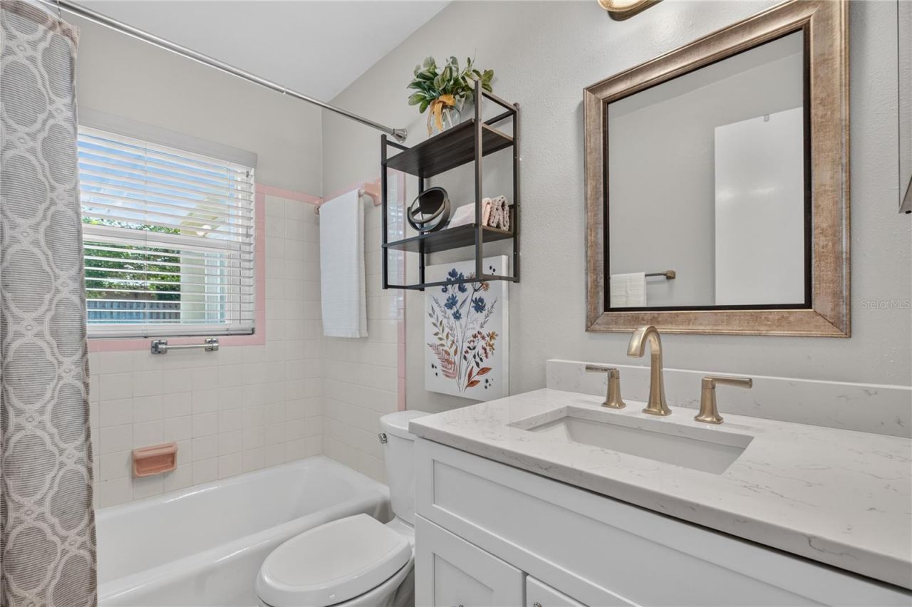 1707 Ridgeway Drive , Clearwater, FL 33755 Photo
