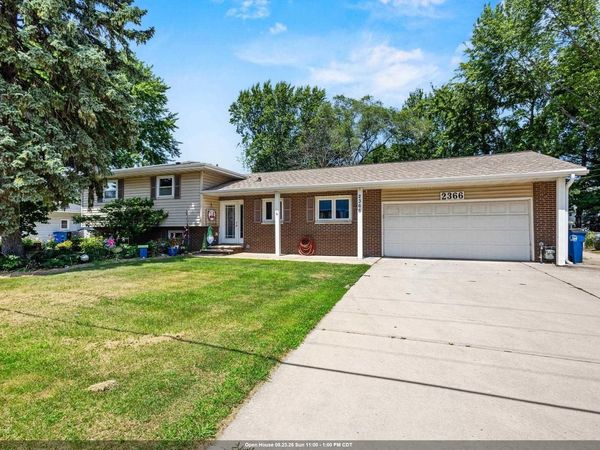 2366 S RIDGE ROAD, Ashwaubenon, WI 54304