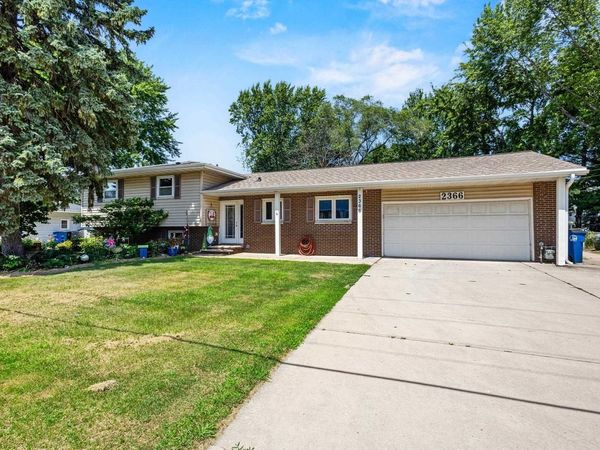 2366 S RIDGE ROAD, Ashwaubenon, WI 54304