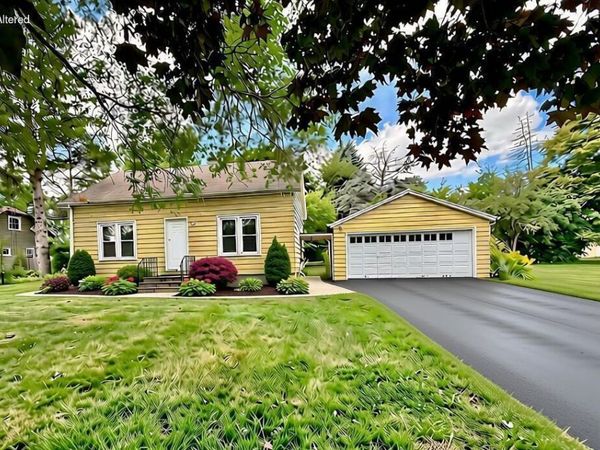 2400 90th St, Sturtevant, WI 53177