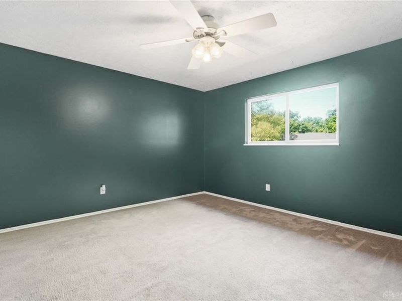 665 Hidden Valley Court, Fairborn, OH 45324 Photo 28