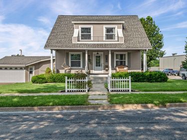 104 2nd Avenue SW, Spring Grove, MN 55974