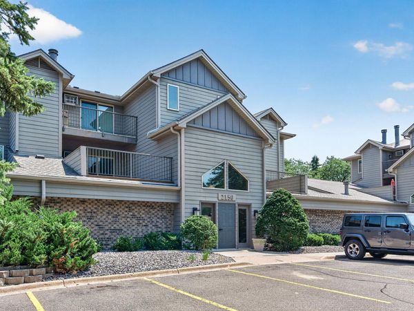 2150 Ridge Drive, Unit 36, Saint Louis Park, MN 55416