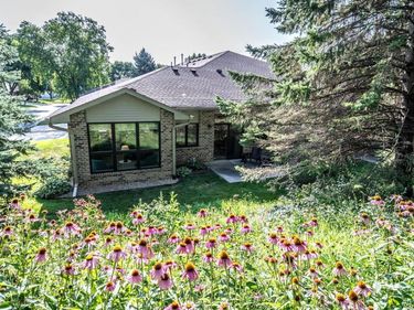 4159 Arbor Lane, Eagan, MN 55122