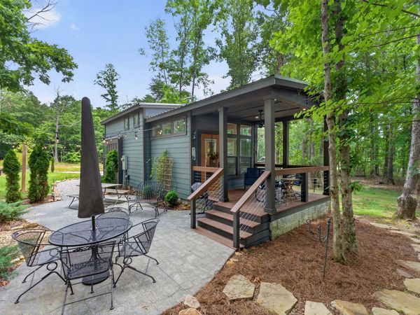 25 White Oak Trail , Monteagle, TN 37356