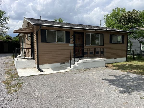 604 Carver Ave , Murfreesboro, TN 37130