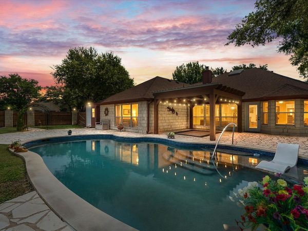 121 Winecup TRL N, Cedar Park, TX 78613
