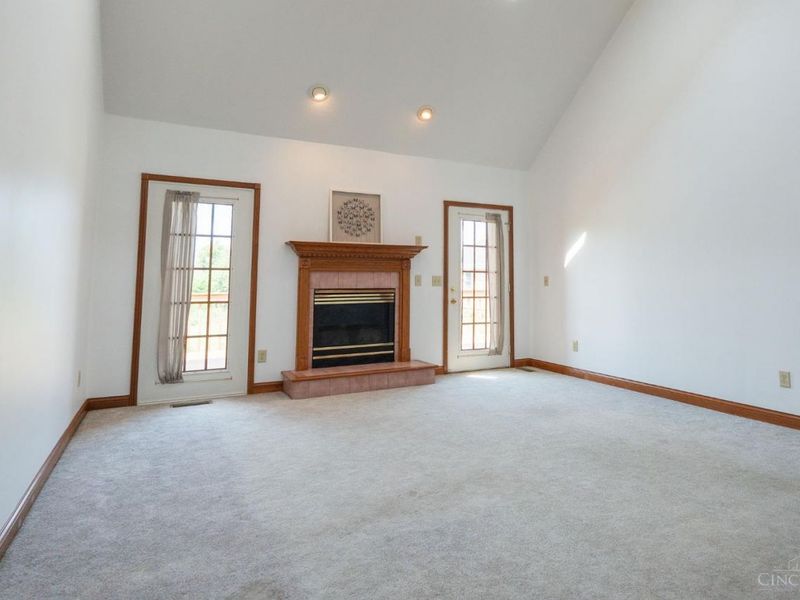3232 McLean Road, Franklin Twp, OH 45005 Photo 10