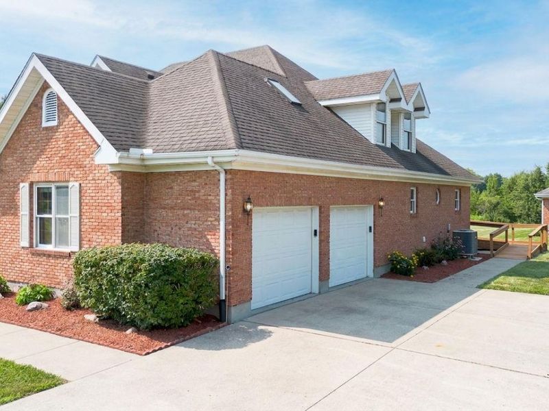 3232 McLean Road, Franklin Twp, OH 45005 Photo 4