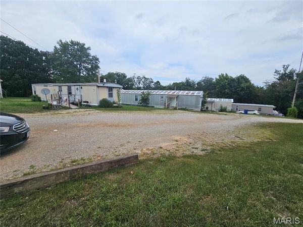 568 & 572 HIGHWAY Y, St Robert, MO 65584