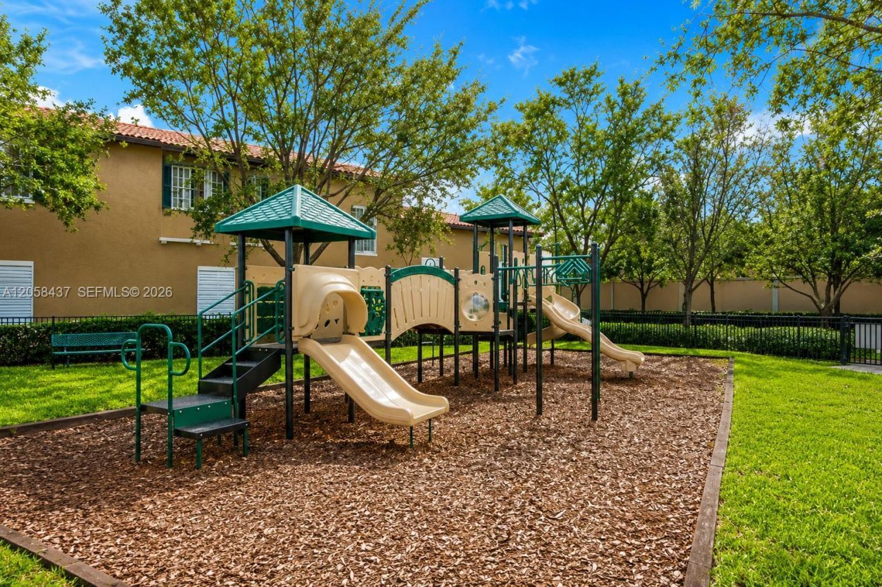1101 SW 147th Ter, Unit 1101, Pembroke Pines, FL 33027 Photo