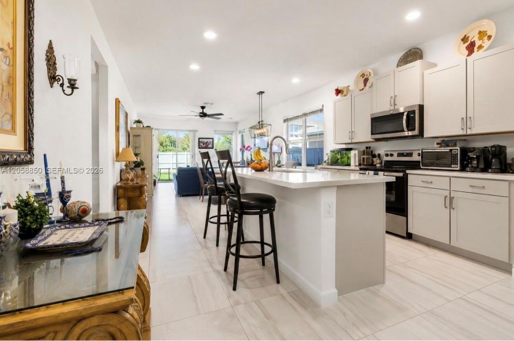 13235 SW 270th Ter, Homestead, FL 33032 Photo
