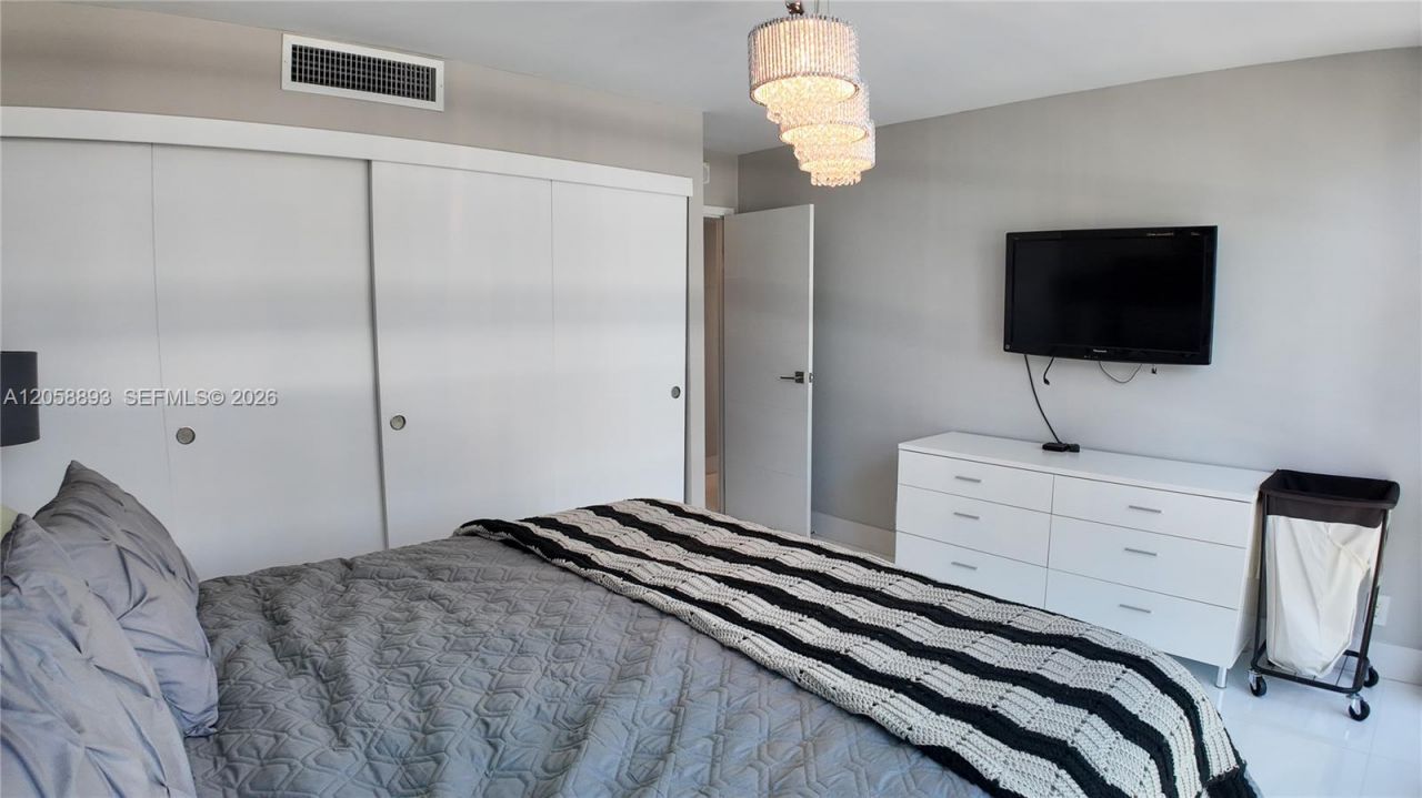 2049 S Ocean Dr, Unit 702, Hallandale Beach, FL 33009 Photo