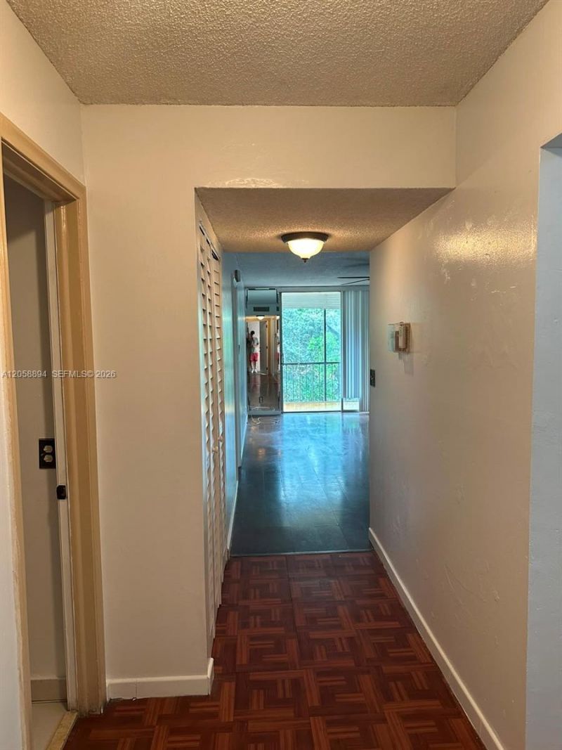 2571 Aragon Blvd , Unit 317, Sunrise, FL 33322 Photo