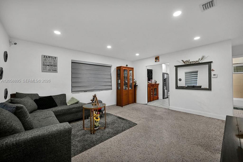 2925 NW 63rd St , Miami, FL 33147 Photo