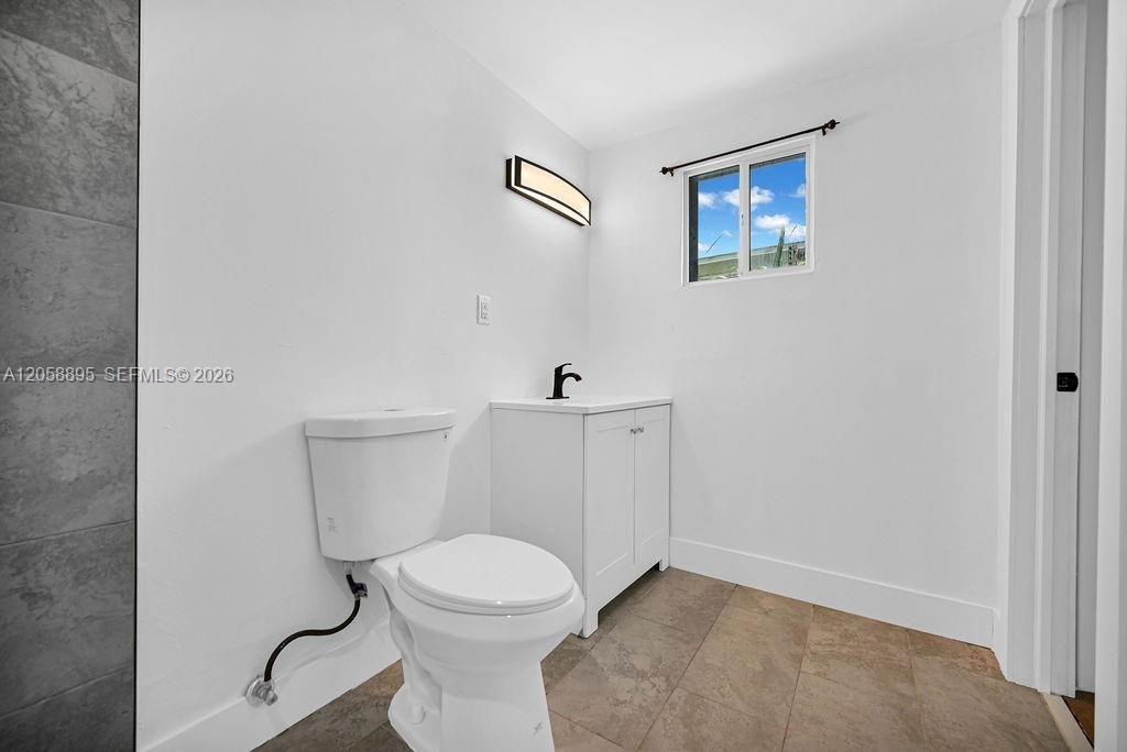 2925 NW 63rd St , Miami, FL 33147 Photo