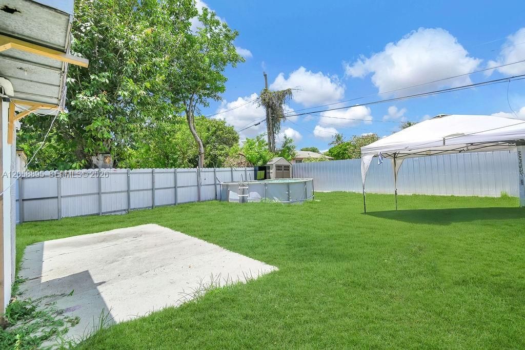 2925 NW 63rd St , Miami, FL 33147 Photo
