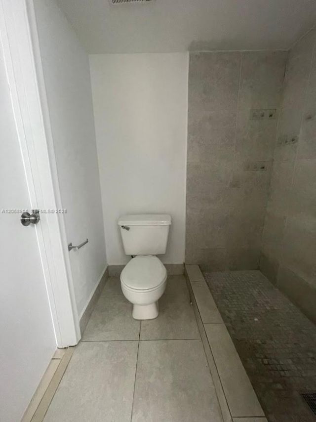 500 NW 114th Ave, Unit 201, Sweetwater, FL 33172 Photo