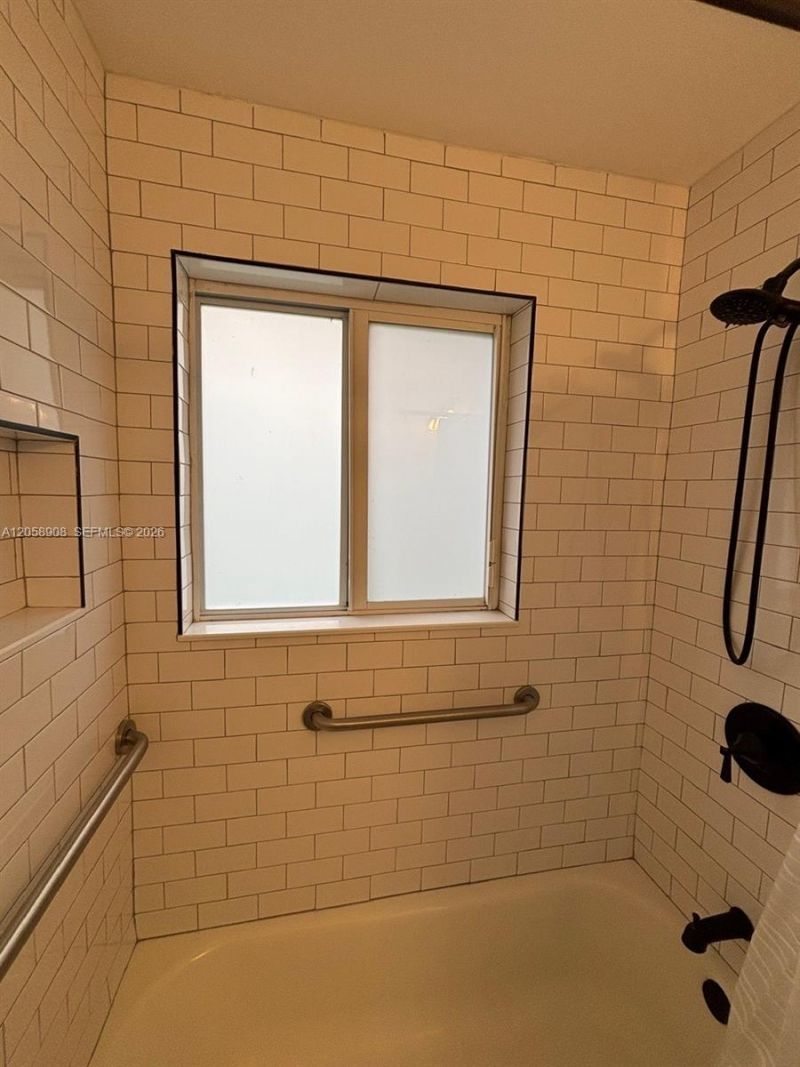 1426 Arthur St, Unit 1426, Hollywood, FL 33020 Photo