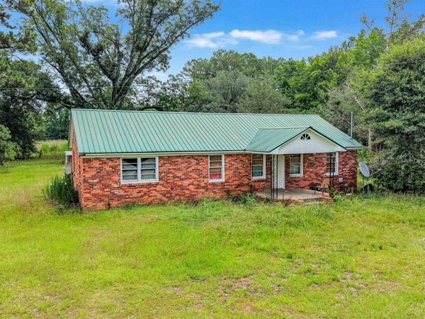 622 Tomahawk St. , Hemingway, SC 29554