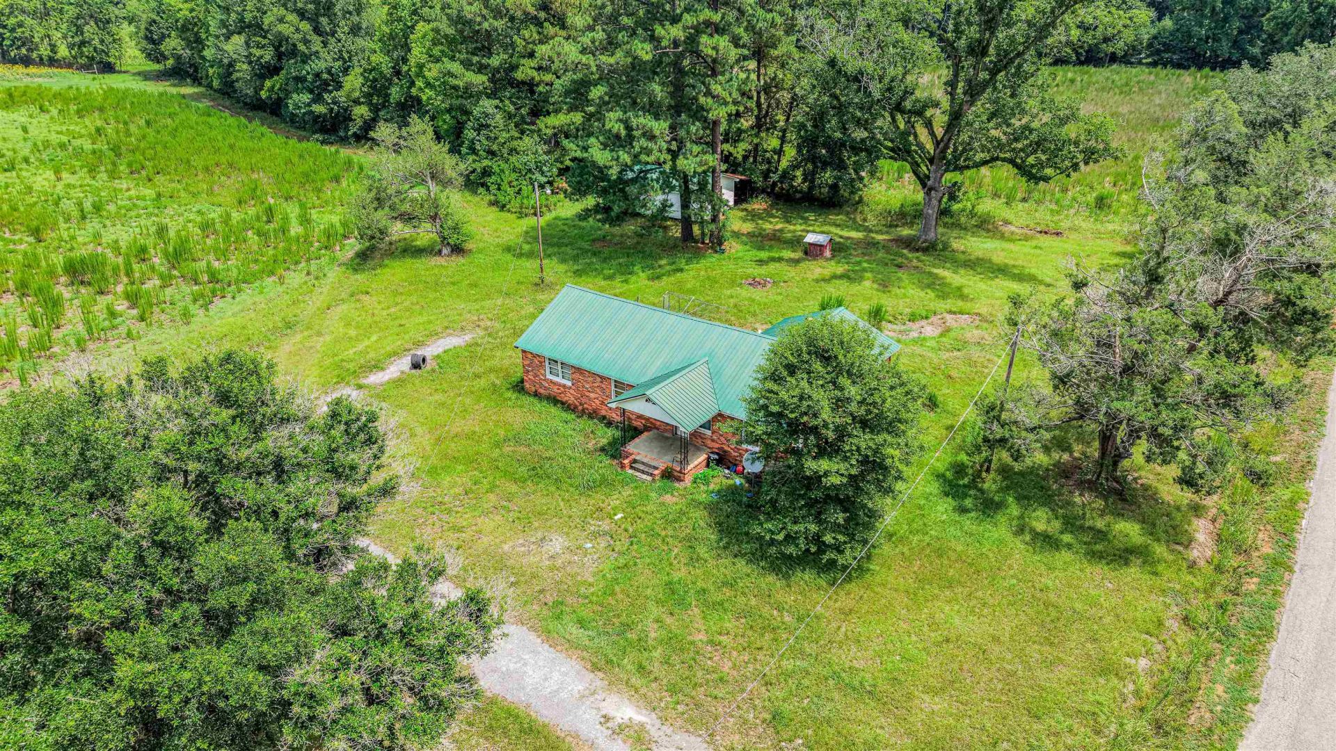 622 Tomahawk St.  Photo 4