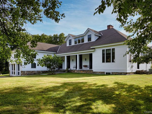 60 Blueberry, Austerlitz, NY 12017