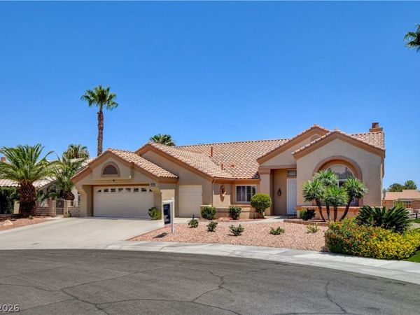 2900 Hawksdale Drive , Las Vegas, NV 89134
