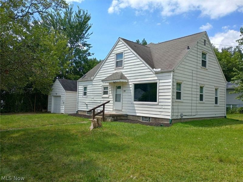 900 Ardella Avenue, Akron, OH 44306 Photo 2