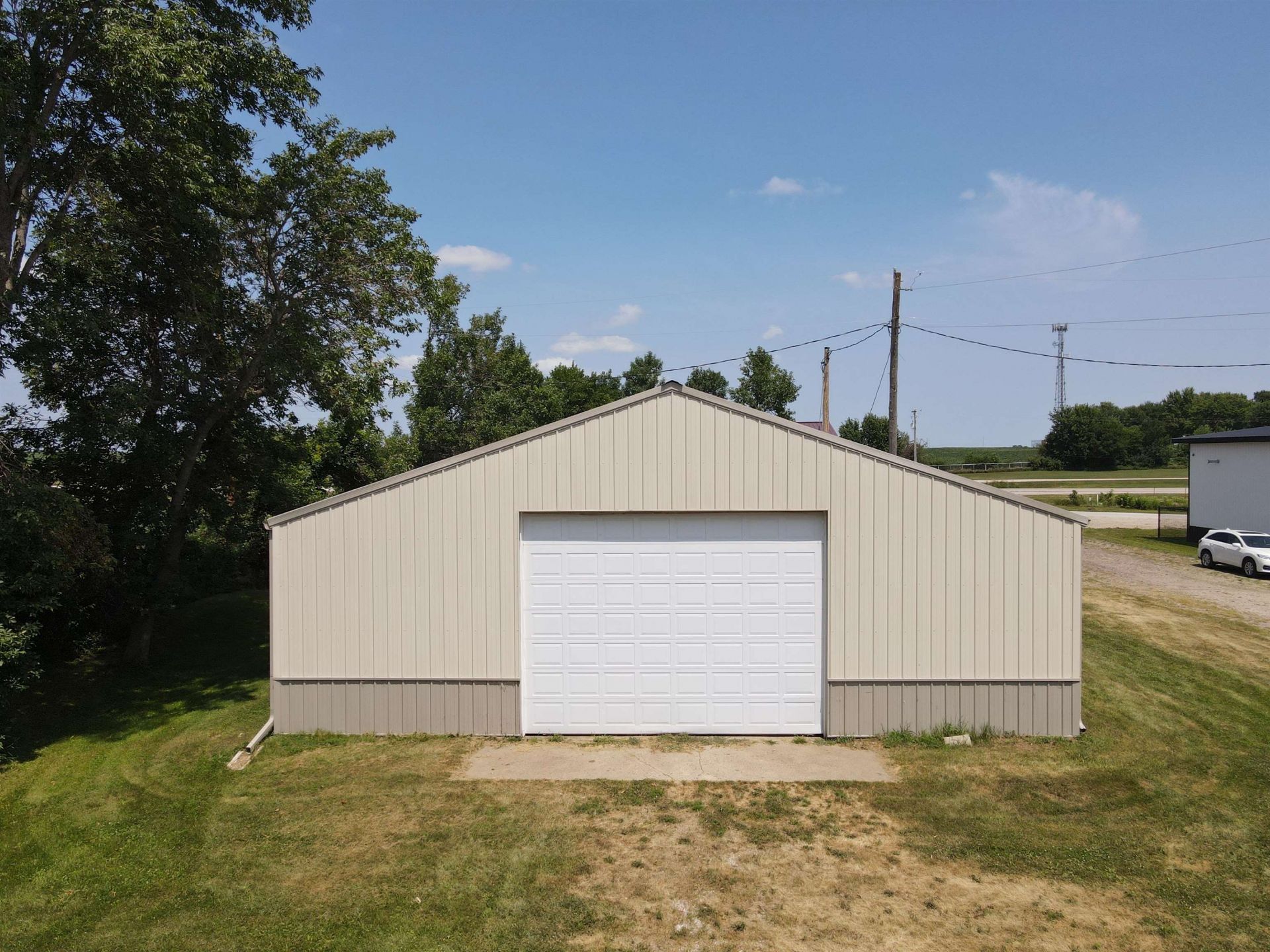 2033 Hwy 9, Spirit Lake, IA 51360 Main Photo