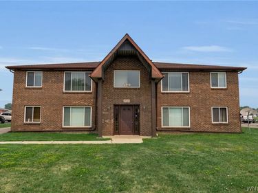 2727 Alder Creek Drive S, North Tonawanda, NY 14120