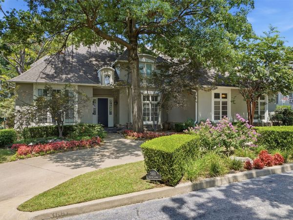 3661 S Lewis Avenue, Tulsa, OK 74105