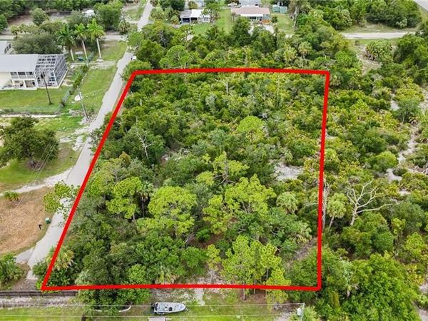 1910 Banana ST , PORT CHARLOTTE, FL 33980