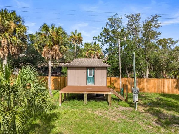 433 SE Granger Dr, Steinhatchee, FL 32359