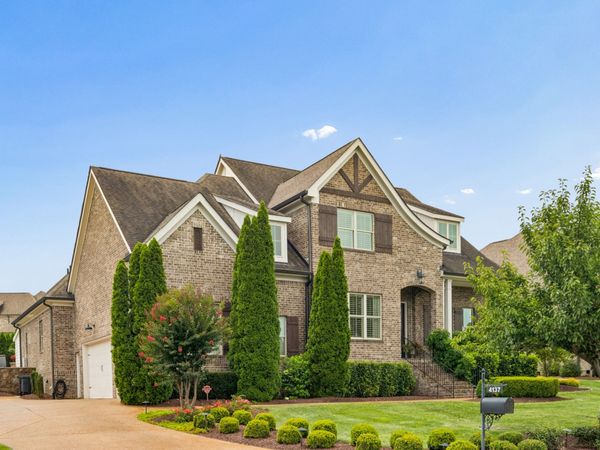 4137 Banner Square Ln, Arrington, TN 37014