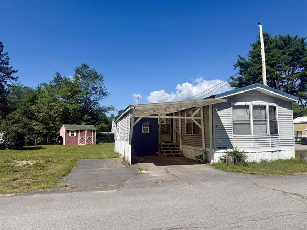 862 Mayhew Turnpike, Unit 8, Bridgewater, NH 03222