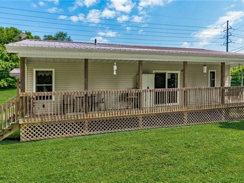 4021 State Route 13 NE, New Lexington, OH 43764 Photo 2