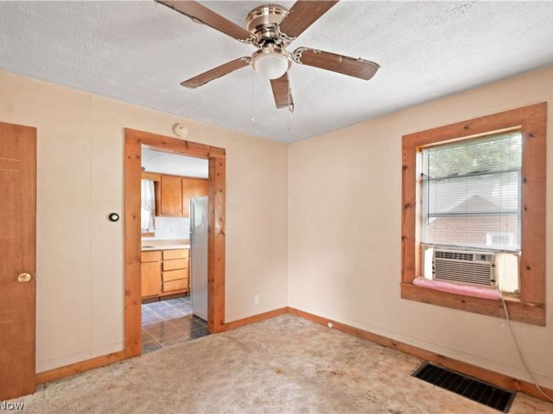 374 Niles Cortland Road SE, Warren, OH 44484 Photo 22