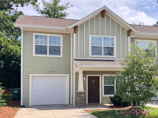 1017 Baldwin Commons Drive, Arden, NC 28704