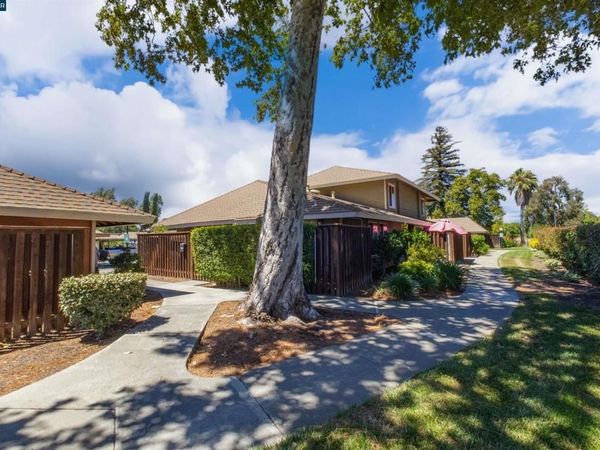 2097 Olivera Rd, Unit D, Concord, CA 94520