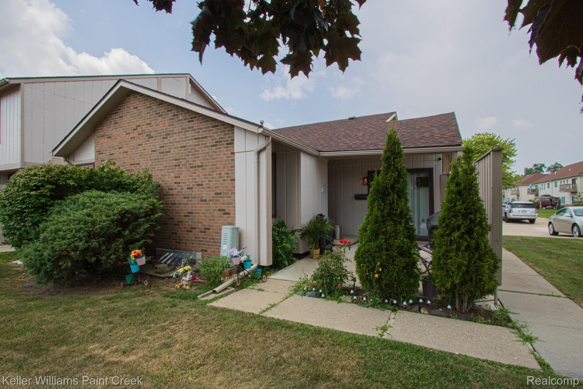 36028 Saint Ives Court, Clinton Township, Mi 48035 Main Photo