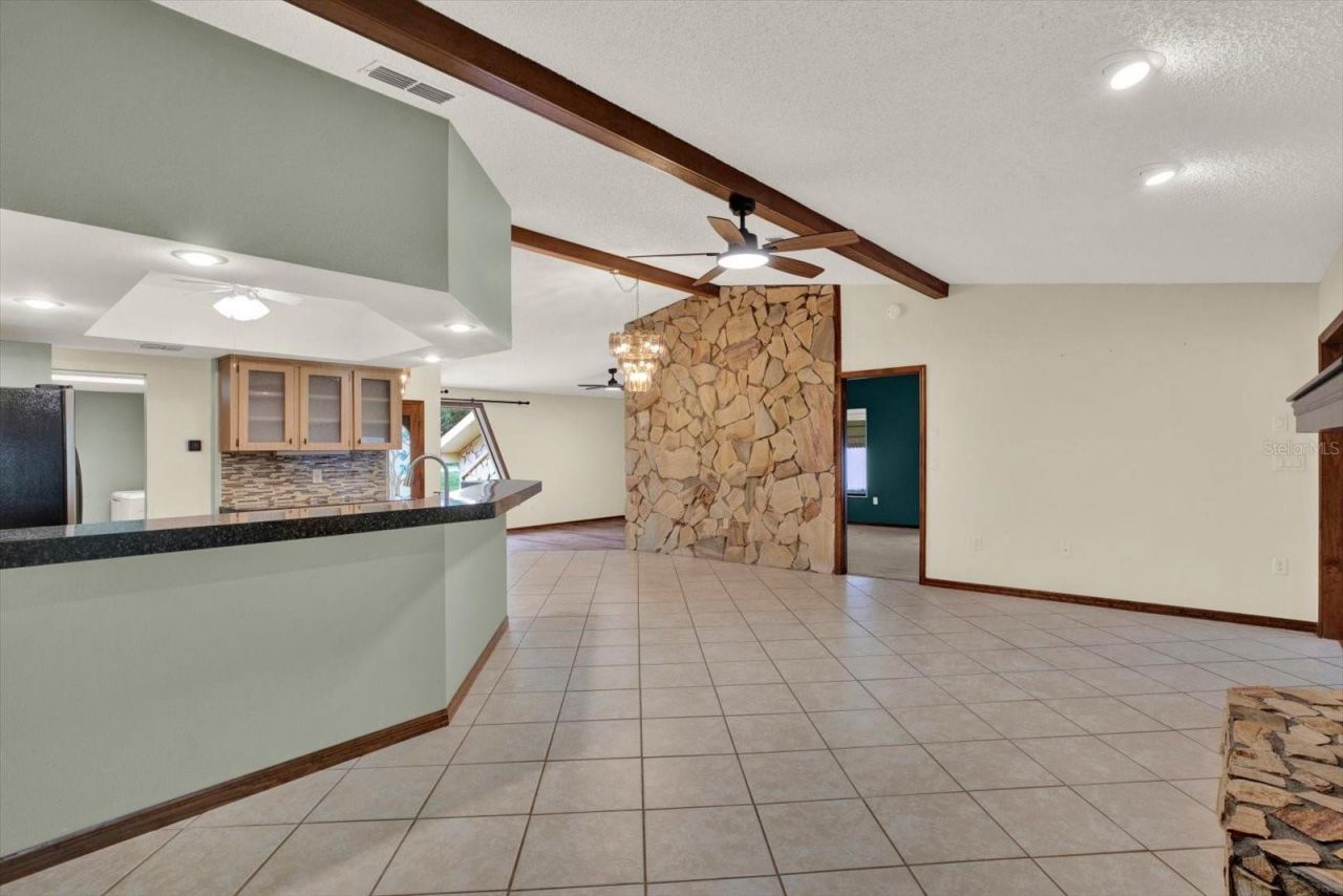 7488 River Country Drive , Weeki Wachee, FL 34607 Photo