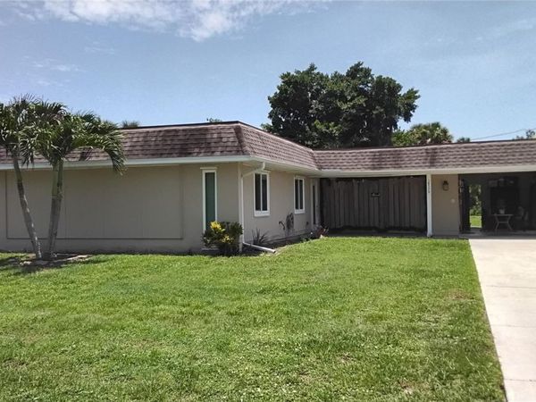 18579 ROBINSON AVENUE , PORT CHARLOTTE, FL 33948