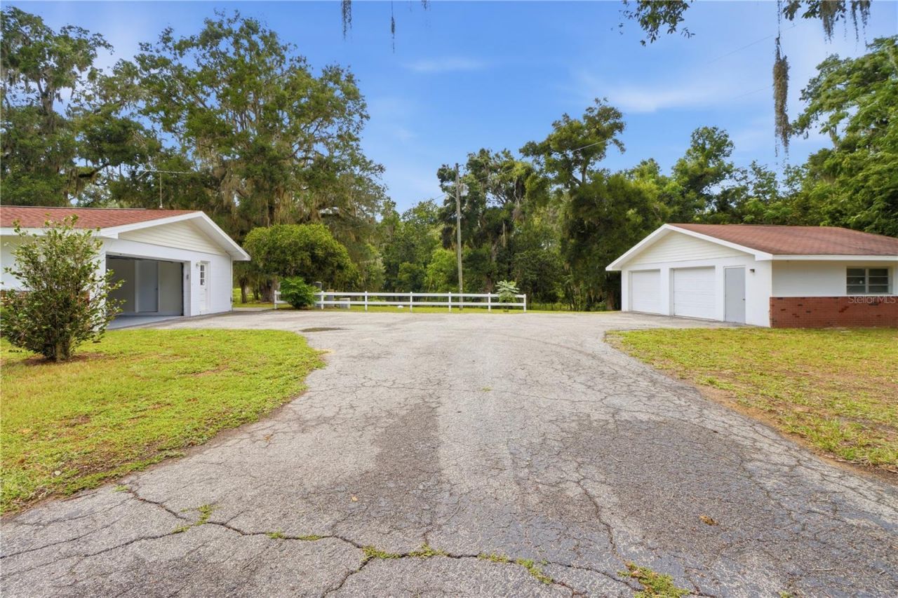 5025 Baseball Pond Road, Brooksville, FL 34602 Photo