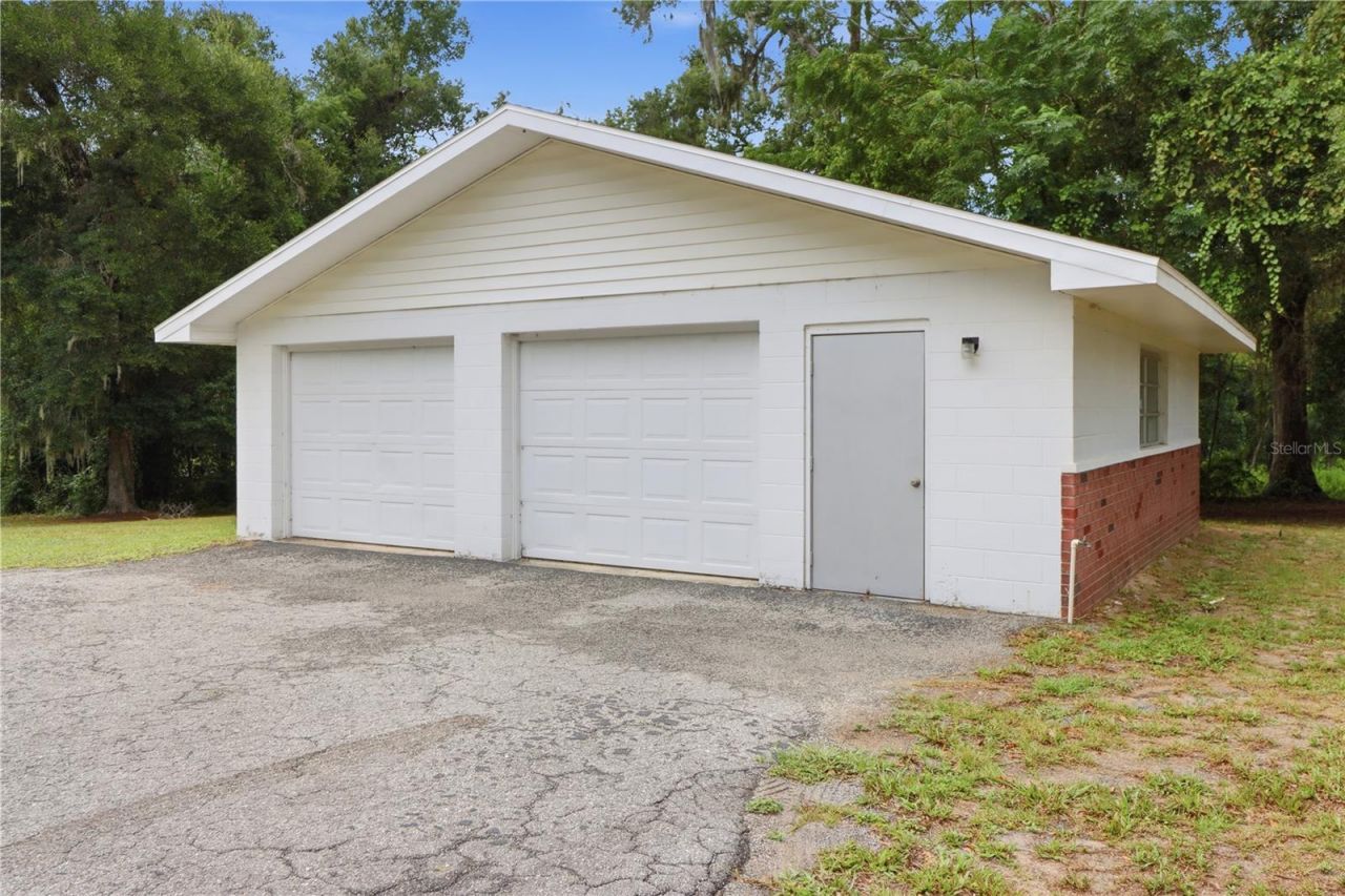 5025 Baseball Pond Road, Brooksville, FL 34602 Photo