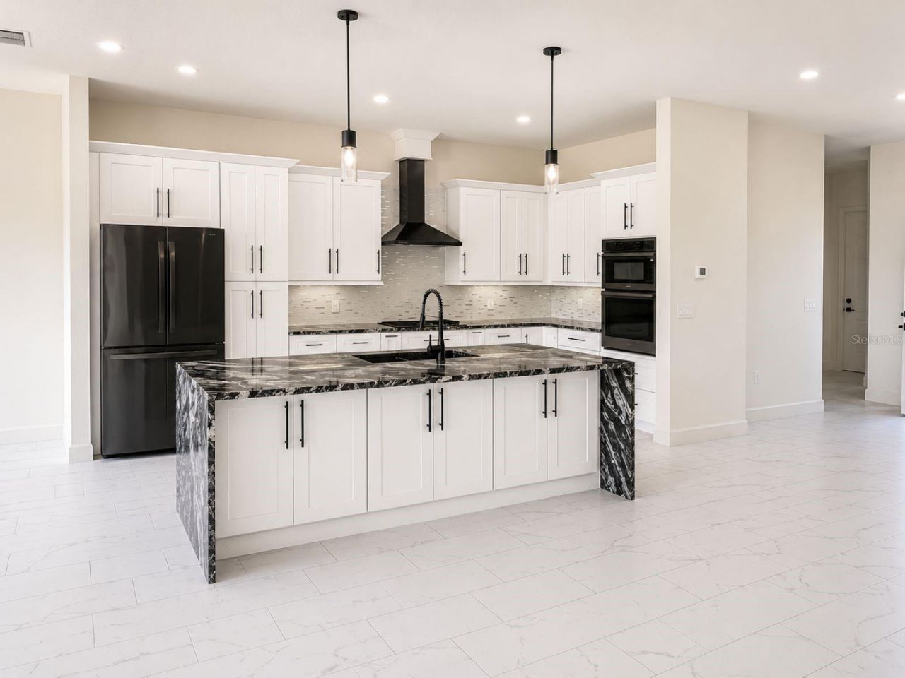 29121 Can Do Lane , Tavares, FL 32778 Photo