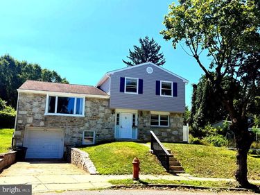 506 PINEWOOD ROAD, PHILADELPHIA, PA 19116