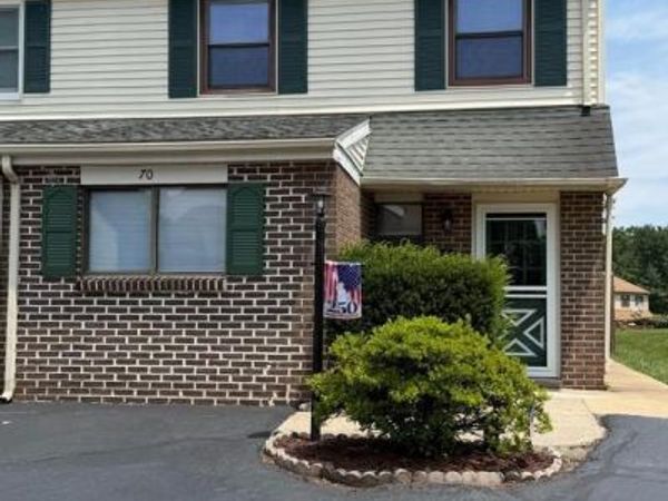 70 ORCHARD COURT , ROYERSFORD, PA 19468
