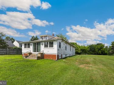 8208 MOUNT VERNON HIGHWAY , ALEXANDRIA, VA 22309